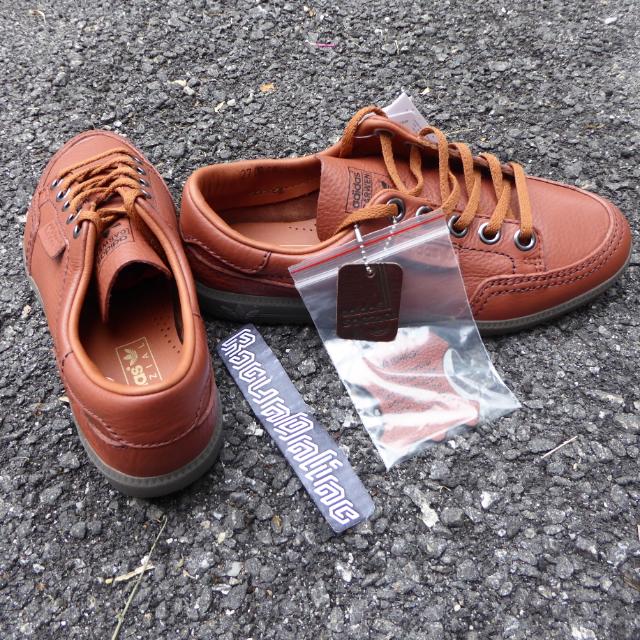 Adidas garwen sale hot sale