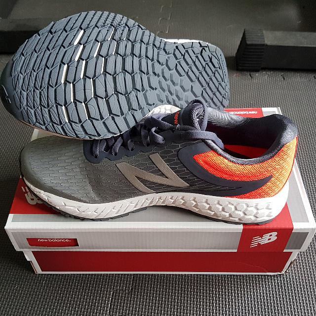 BNIB New Balance Fresh Foam Boracay V3 Sports Equipment Sports