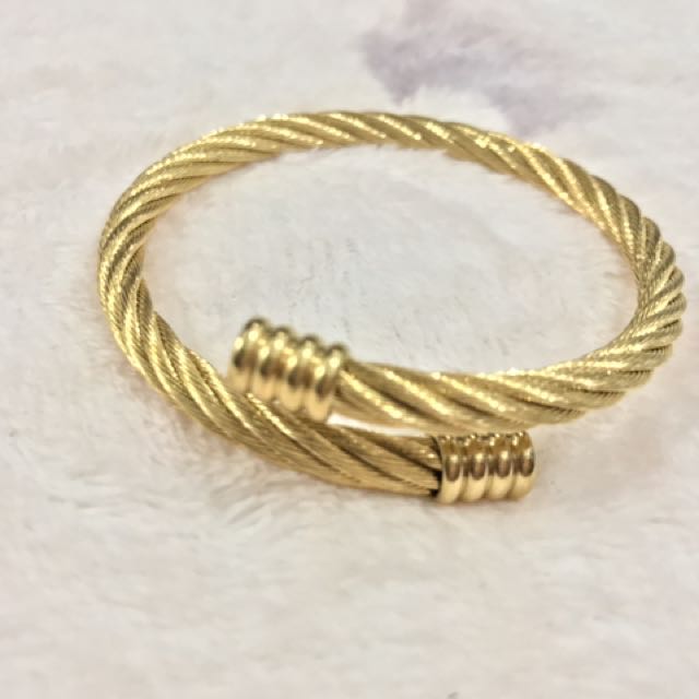 Charriol gold bangle top