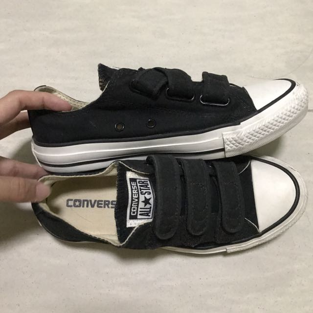 converse velcro shoes