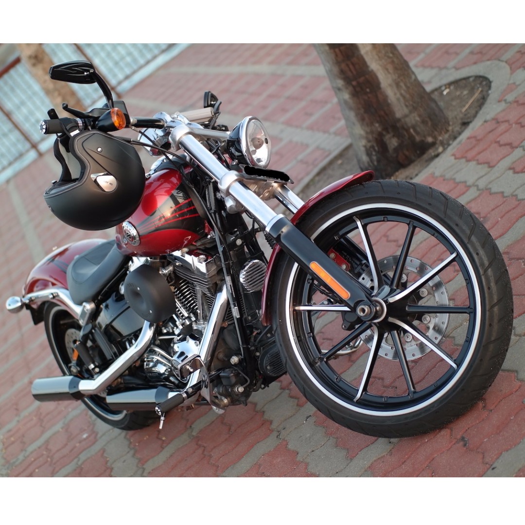HARLEY-DAVIDSON FXSB 1690 Softail Breakout, Motorcycles, Motorcycles for  Sale, Class 2 on Carousell