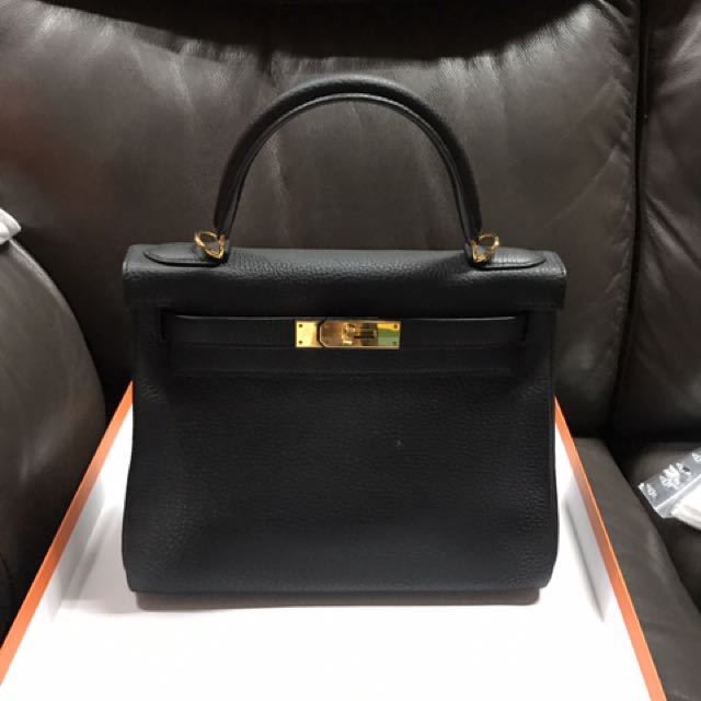 Hermés Kelly 28 Noir Togo Sellier GHW - shop from