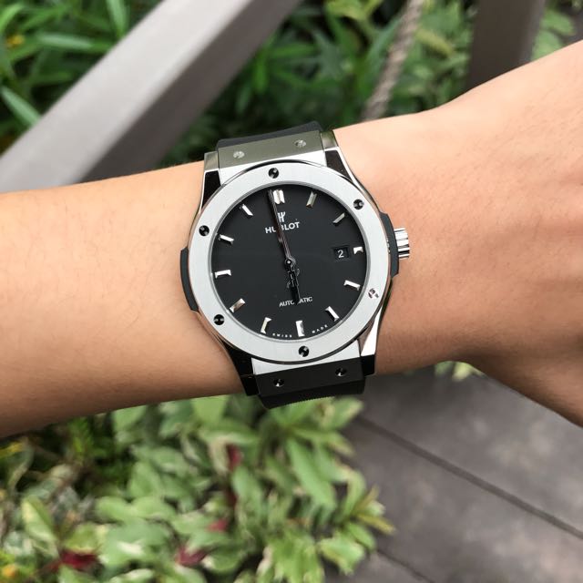 classic fusion 42mm titanium
