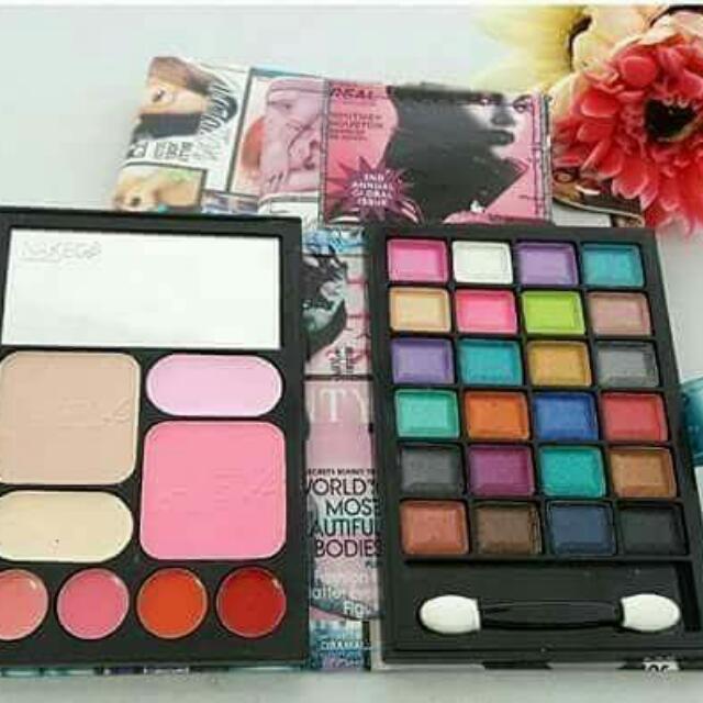 Kiss Beauty Naked4 Makeup Kit For Girl