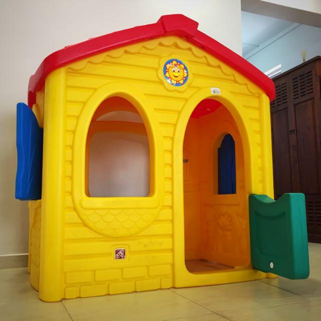step 2 playhouse with balls