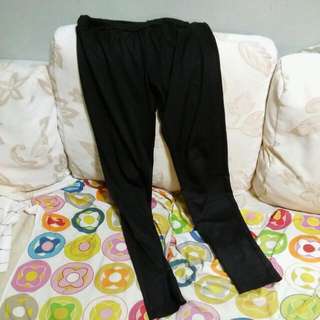 Bershka Legging Size M #七月免購物直接送