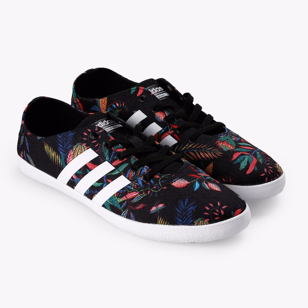 adidas neo floral
