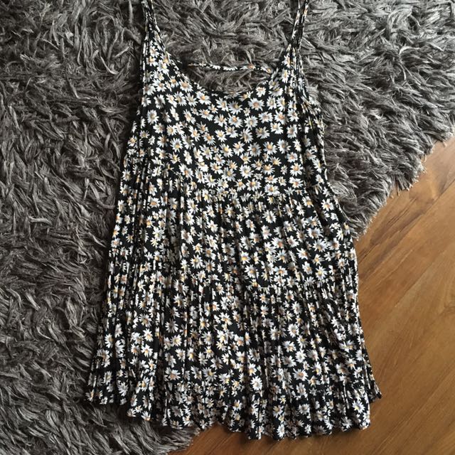 Brandy melville daisy dress hot sale