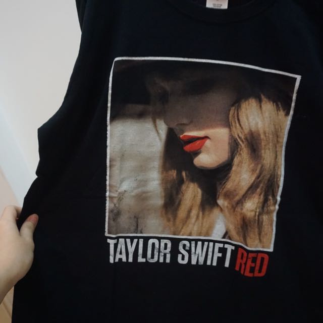 Taylor Swift RED Tour Merchandise 
