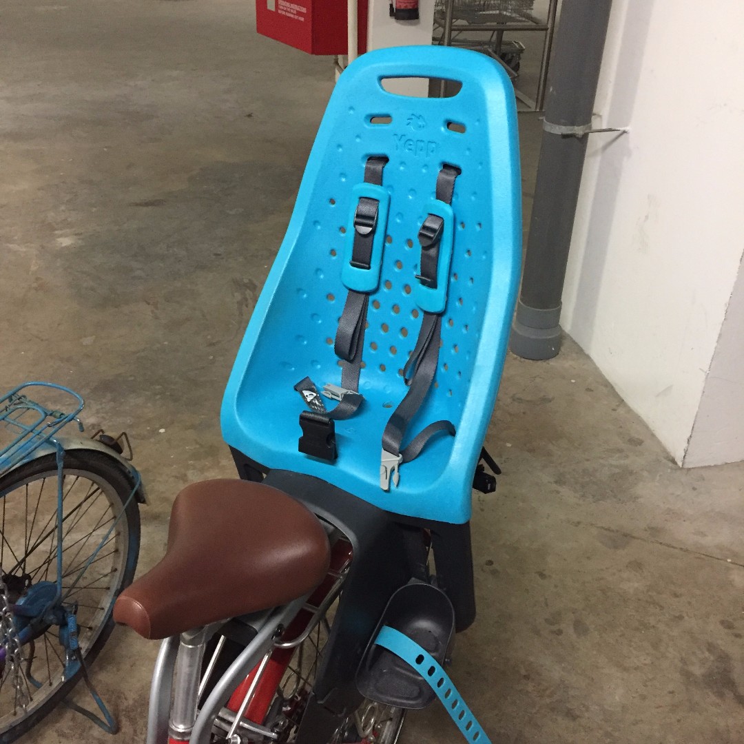 thule yepp maxi rack mounted child bike seat