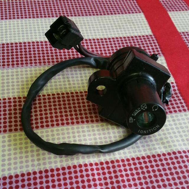 Honda RVF 400 Ignition Switch Assembly & Seat Lock, Motorcycles ...