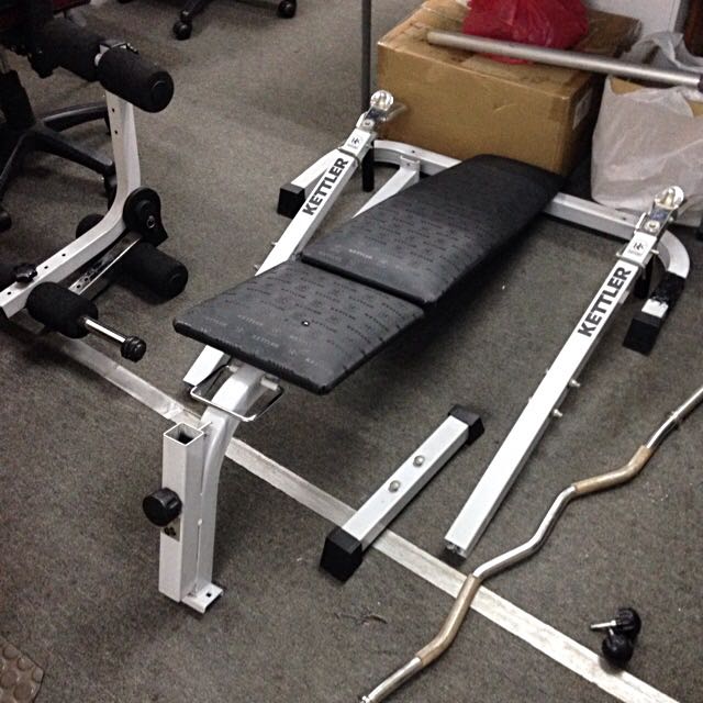 Kettler Bench Press With Curve Bar., Sports Equipment, Exercise ...