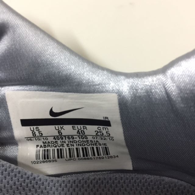 womens white leather nike trainers