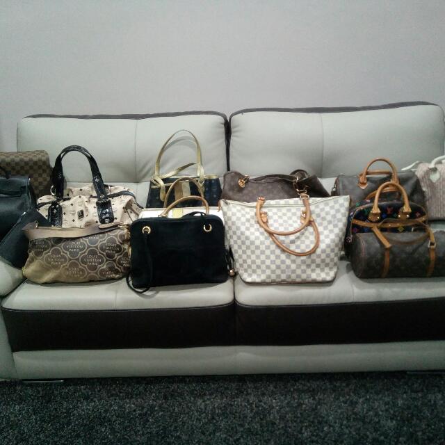 All Preloved Ori Bundle Handbag Sempenaraya Luxury Bags Wallets All Preloved Ori Bundle Handbag Sempenaraya Luxury Bags Wallets On Carou