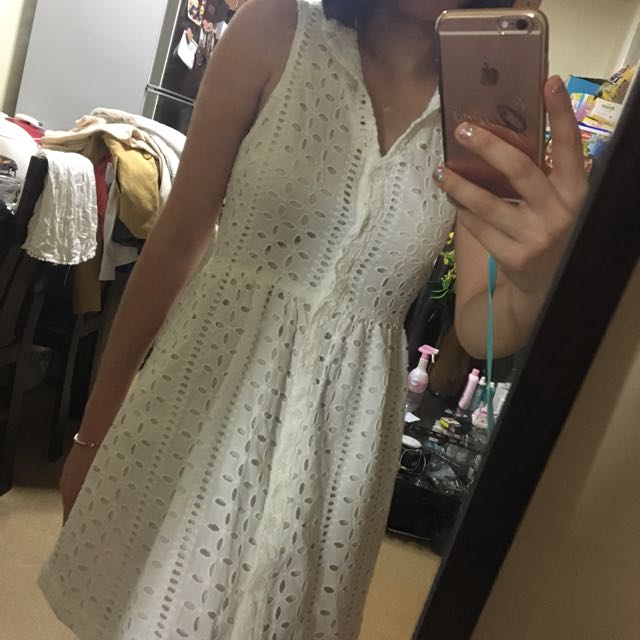 F21 (Category: Skirts) located in Manila. Submitted by apple_up (Listing ID 111480788, Image 2). Description: .