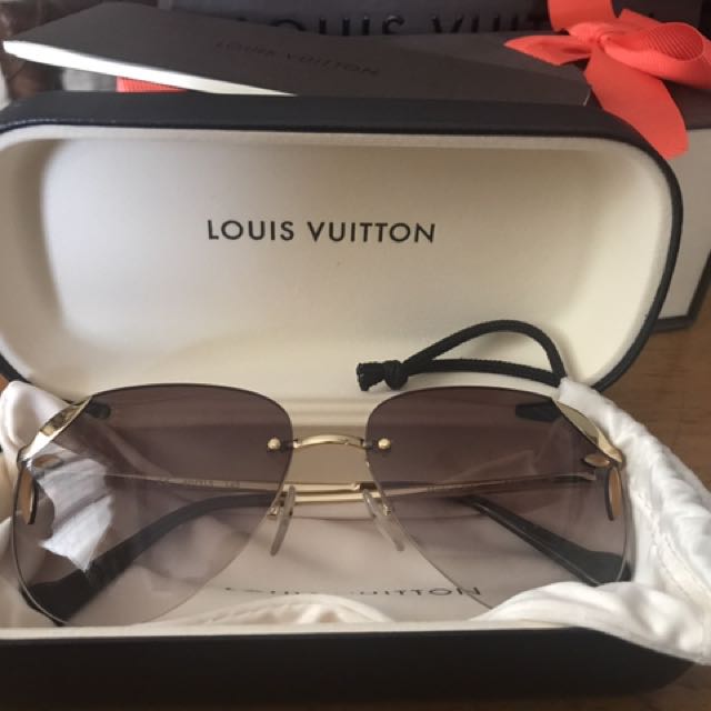 Louis Vuitton Lila Pilot Sunglasses - Louis Vuitton