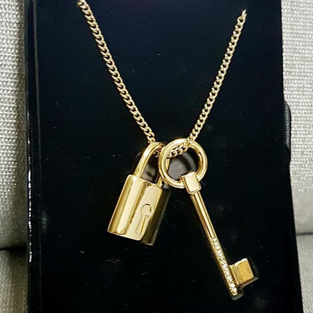Victoria secret lock and key necklace cheap