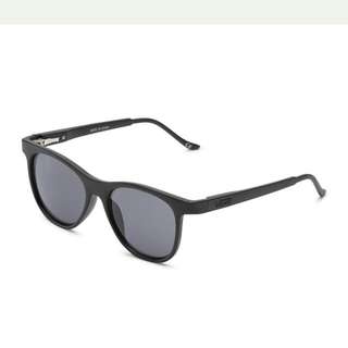 美國直送 Vans ELSBY SUNGLASSES Matte Black ONLINE ONLY629424116638741123