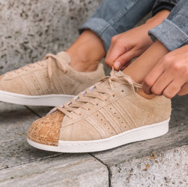 Adidas superstar top cork toe