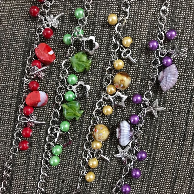 Fancy Bracelets (Category: Bracelets) located in Klang. Submitted by ewet12 (Listing ID 111745188, Image 2). Description: Fancy Bracelets in 4 different patterns & colours - Red, Green, Yellow & Purple. Buy 1 for RM8, buy 2 for RM15! 💘.