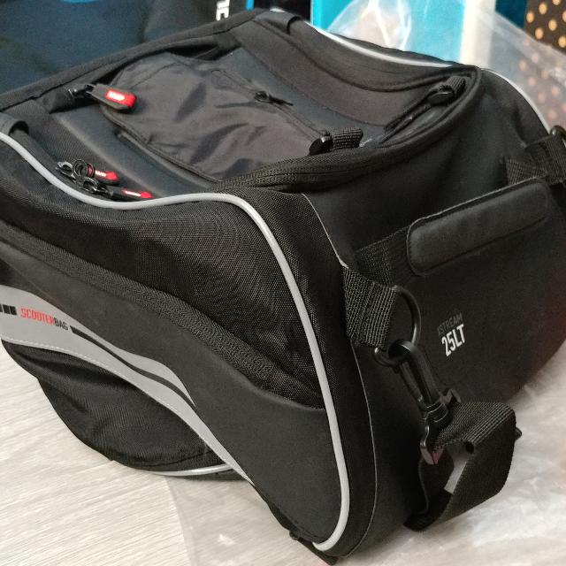 givi scooter bag