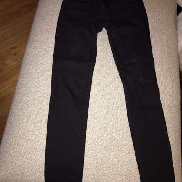 h and m black jeans
