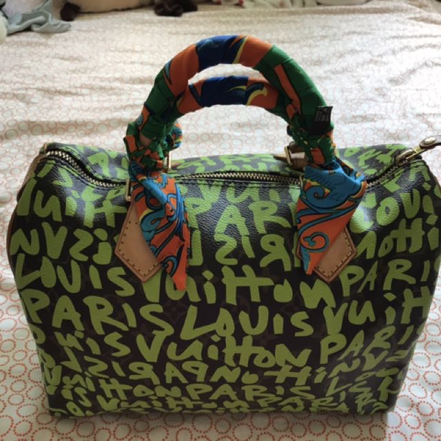 Louis Vuitton Green Graffiti Speedy 30 Monogram Canvas City Hand Bag,  Luxury, Bags & Wallets on Carousell