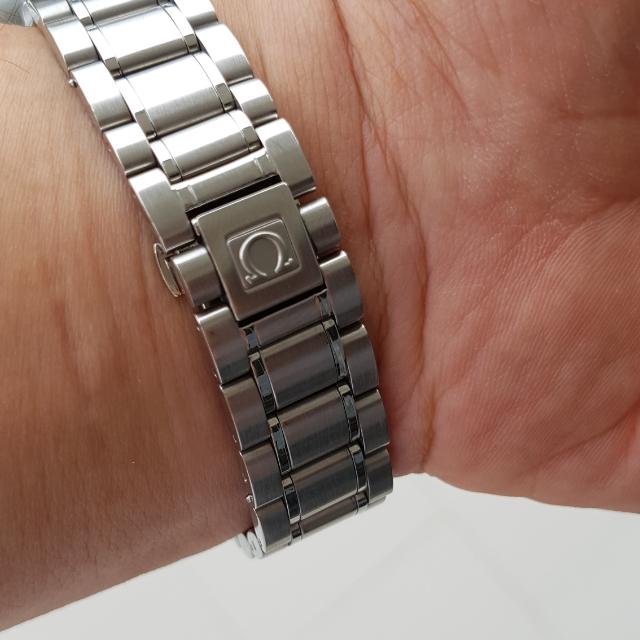 omega speedmaster triple date mark 40