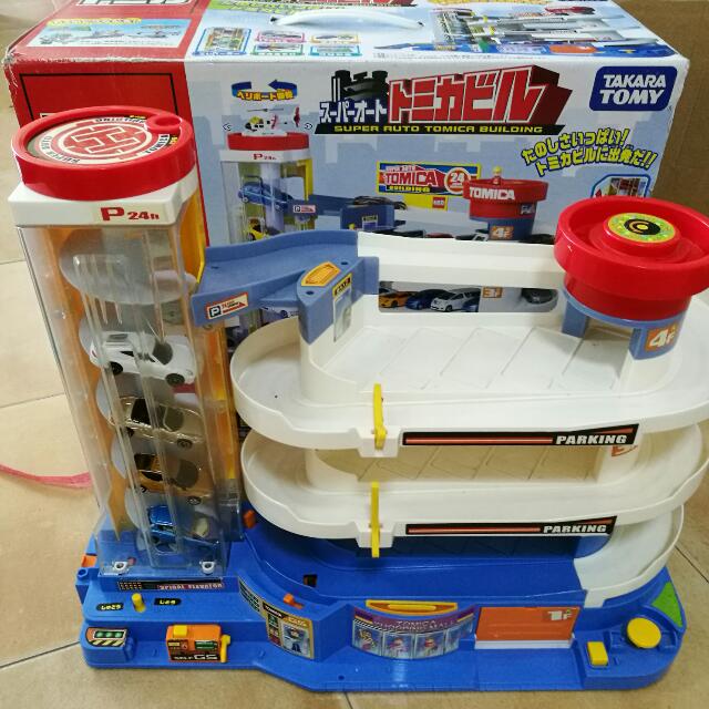 tomy building toys
