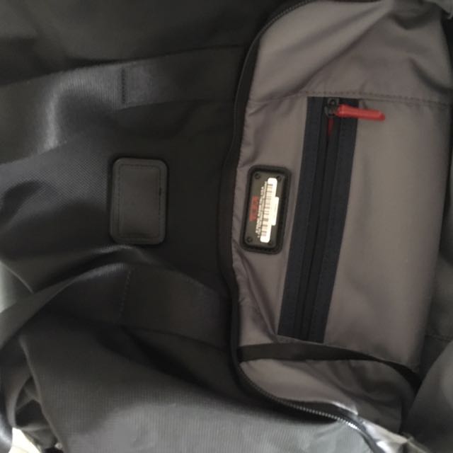 Tumi Alpha 2, Men's Fashion, Bags, Briefcases on Carousell