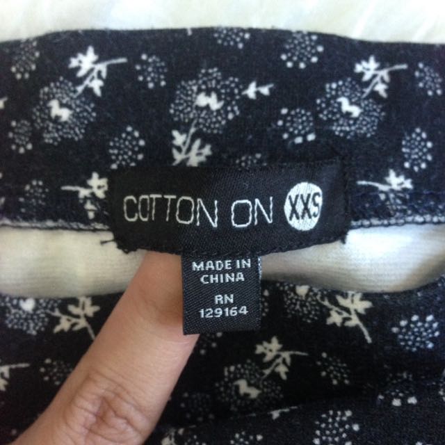 Cotton On Skater Skirt (Category: Skirts) located in Makati City. Submitted by besjd (Listing ID 111898238, Image 2). Description: .