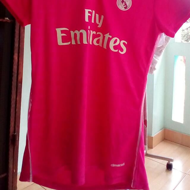 pink fly emirates jersey