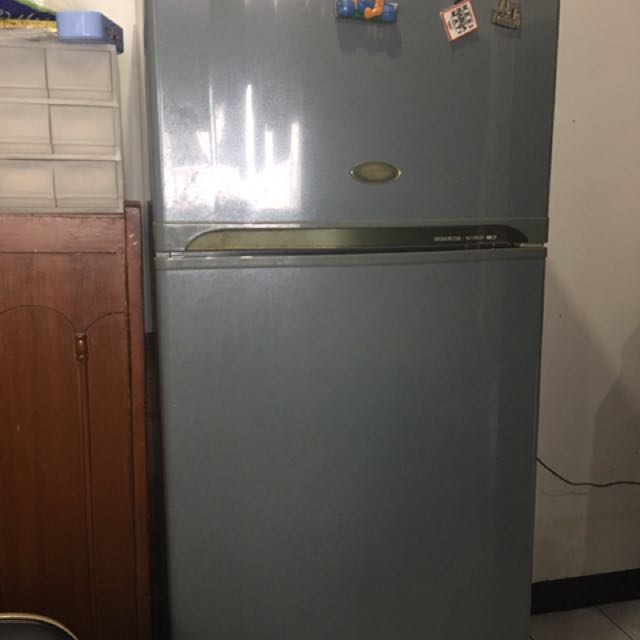 Kulkas Sharp Non Cfc No Frost Kitchen Appliances Di Carousell