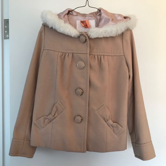 Liz Lisa Winter Coat Eofysale Women S Fashion Clothes On Carousell