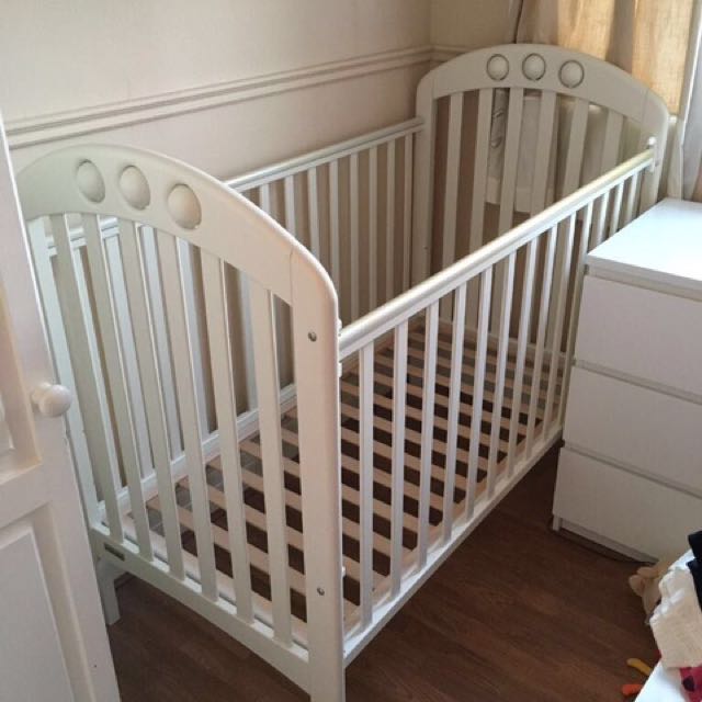 Mamas Papas Baby Cot Babies Kids Baby Nursery Kids Furniture Cots Cribs on Carousell