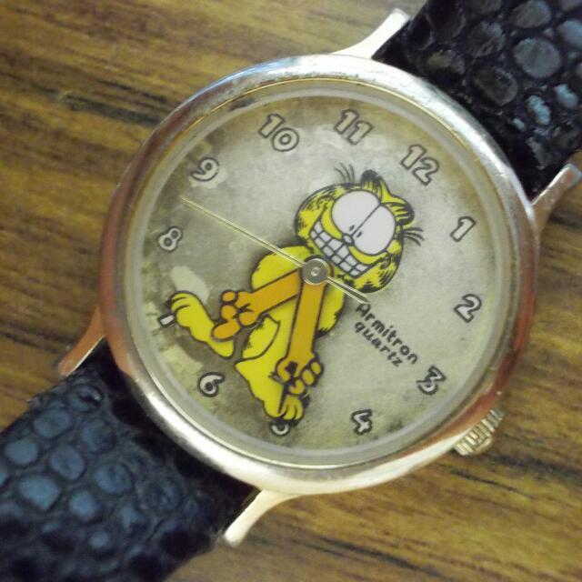 original Garfield watch Women s Fashion Watches Accessories
