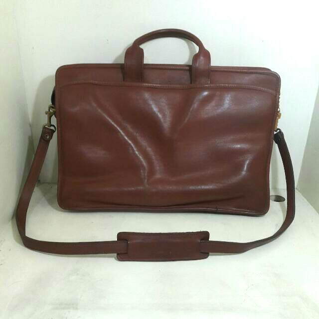 lacoste leather laptop bag
