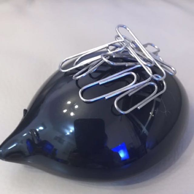 Alessi Paper Clips Holder, 傢俬＆家居, 其他, 家居改善及收納用品 Carousell