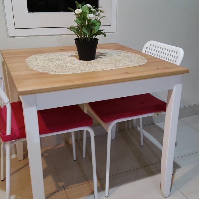  Meja makan minimalis IKEA  LERHAMN Perabotan Rumah di 
