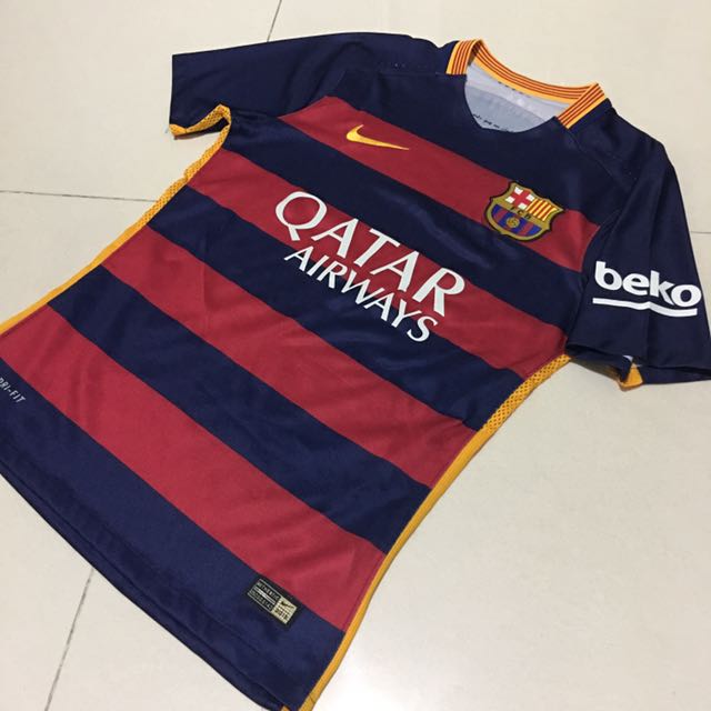 barca home jersey