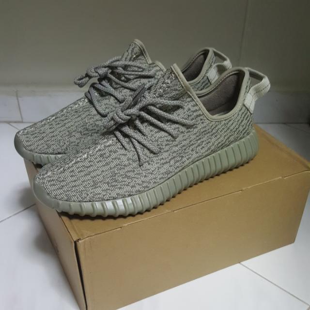 Yeezy Moonrock UA Men s Fashion Footwear Sneakers on Carousell