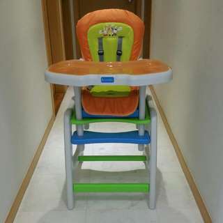 NEW Lucky Baby Feeding Chair Convertible 2-in-1