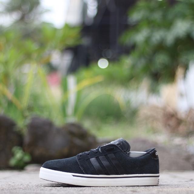Adidas Neo Cloudfoam Super Skate Black Fesyen Pria Sepatu di Carousell