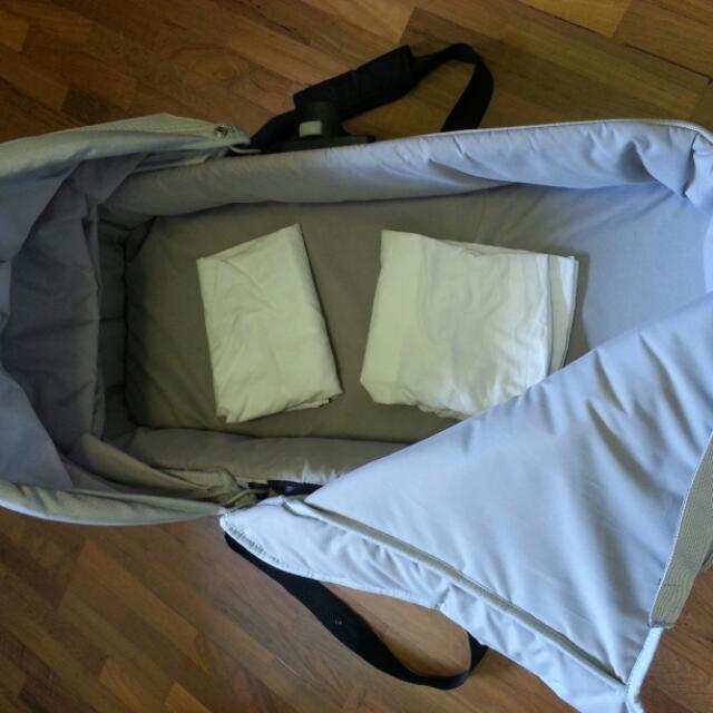 City versa bassinet best sale