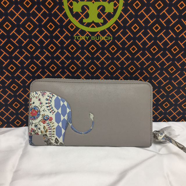 Tory burch sales elephant wallet