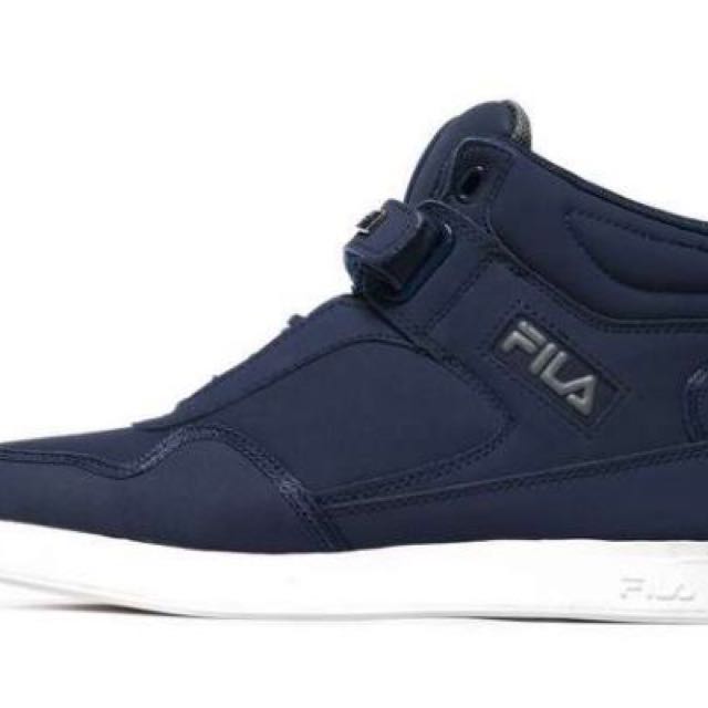Fila displace hot sale shoes