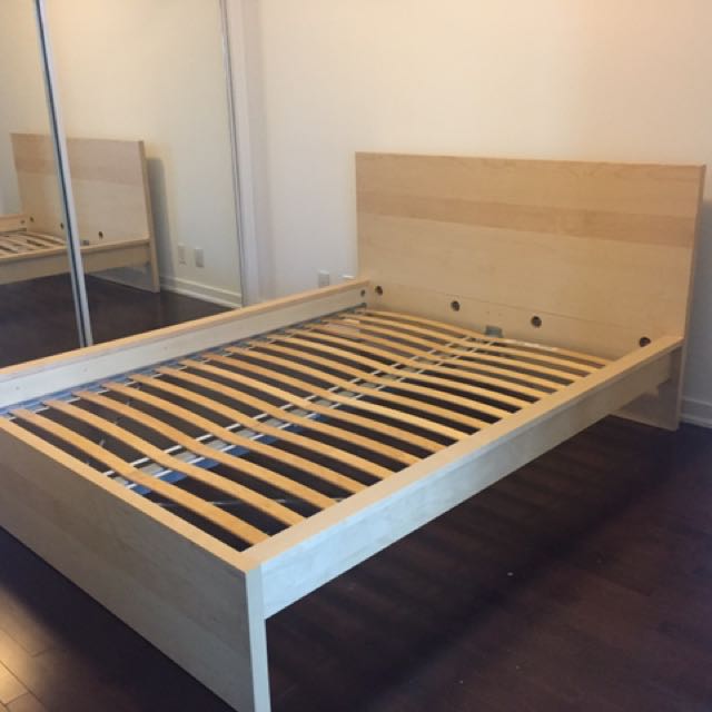 Luroy slatted bed sales base queen