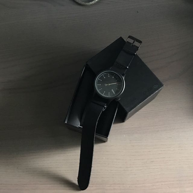 KOMONO Magnus The One Black Watch Mobile Phones Gadgets Wearables Smart Watches on Carousell