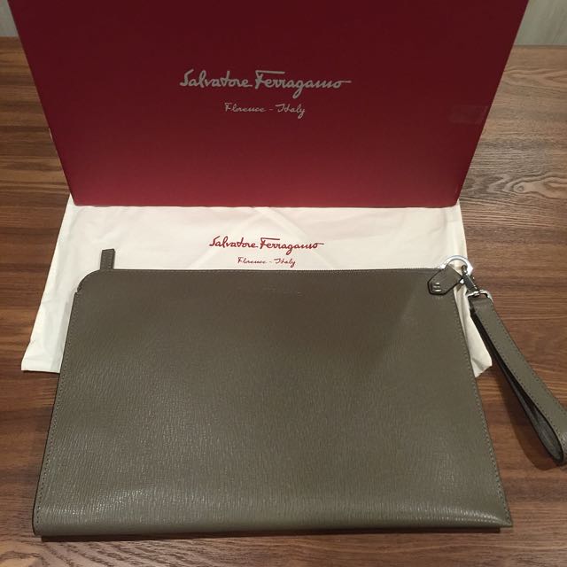 ferragamo clutch men