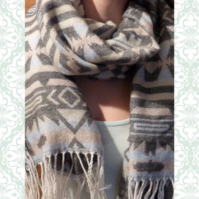 Express blanket best sale scarf